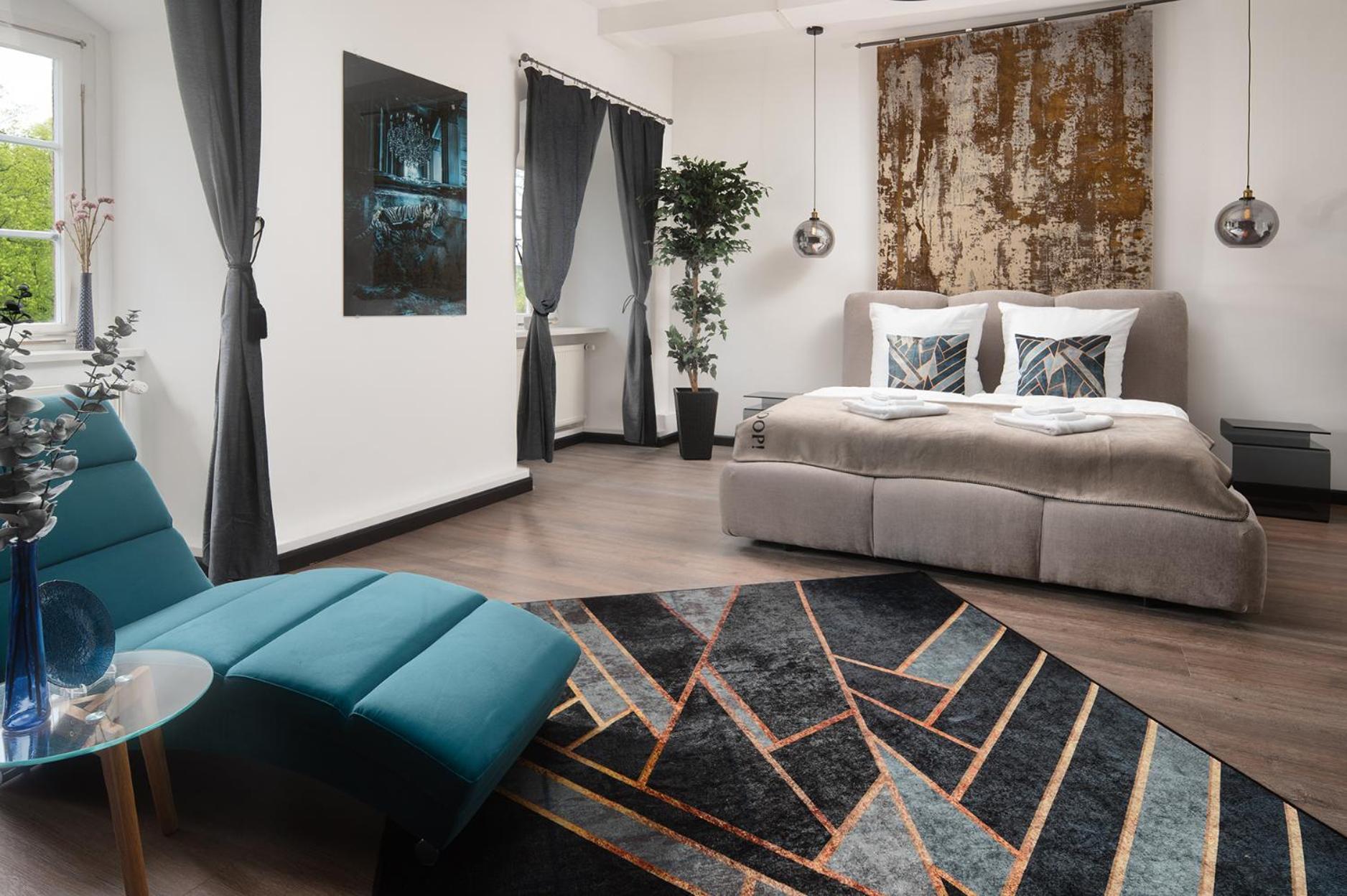 Apartment Luxus Wohnen Im Schloss Corvey Fuer 1-6 Gaeste Im Unesco Weltkulturerbe Weserbergland Free W-lan Parken Netflix Fuer Familien Paare Und Geschaeftsreisende Inkl Handtuecher Seife Nintendo Switch Uvm